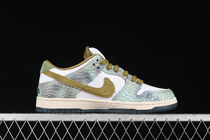 All Categories Nk SB Dunk Series Nk SB Dunk Low Low-top sneakers C version Alexis Sablone x Nk SB Dunk Low Reptile SB low-top casual sneakers HJ3386-300